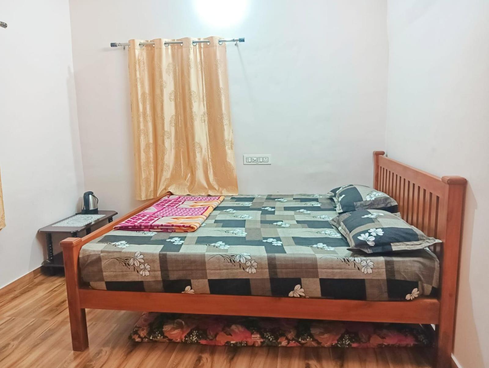 Hotel Kpr Residency Near Isha - Adiyogi à Alāndurai Extérieur photo