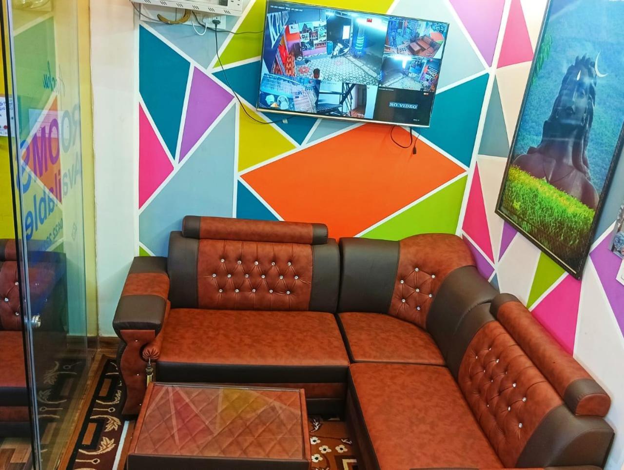 Hotel Kpr Residency Near Isha - Adiyogi à Alāndurai Extérieur photo